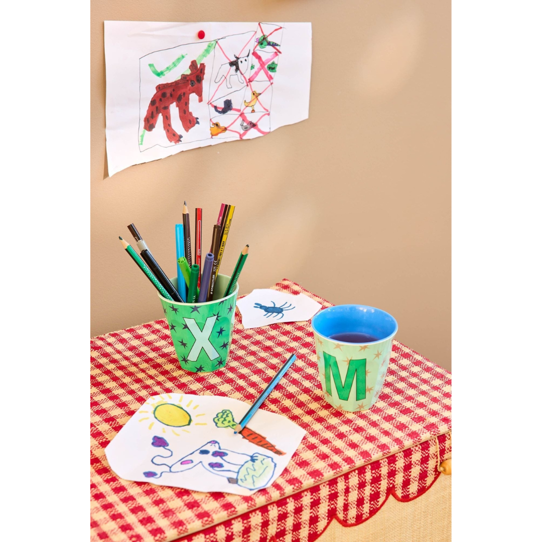 Bicchiere in melamina - Lettera M